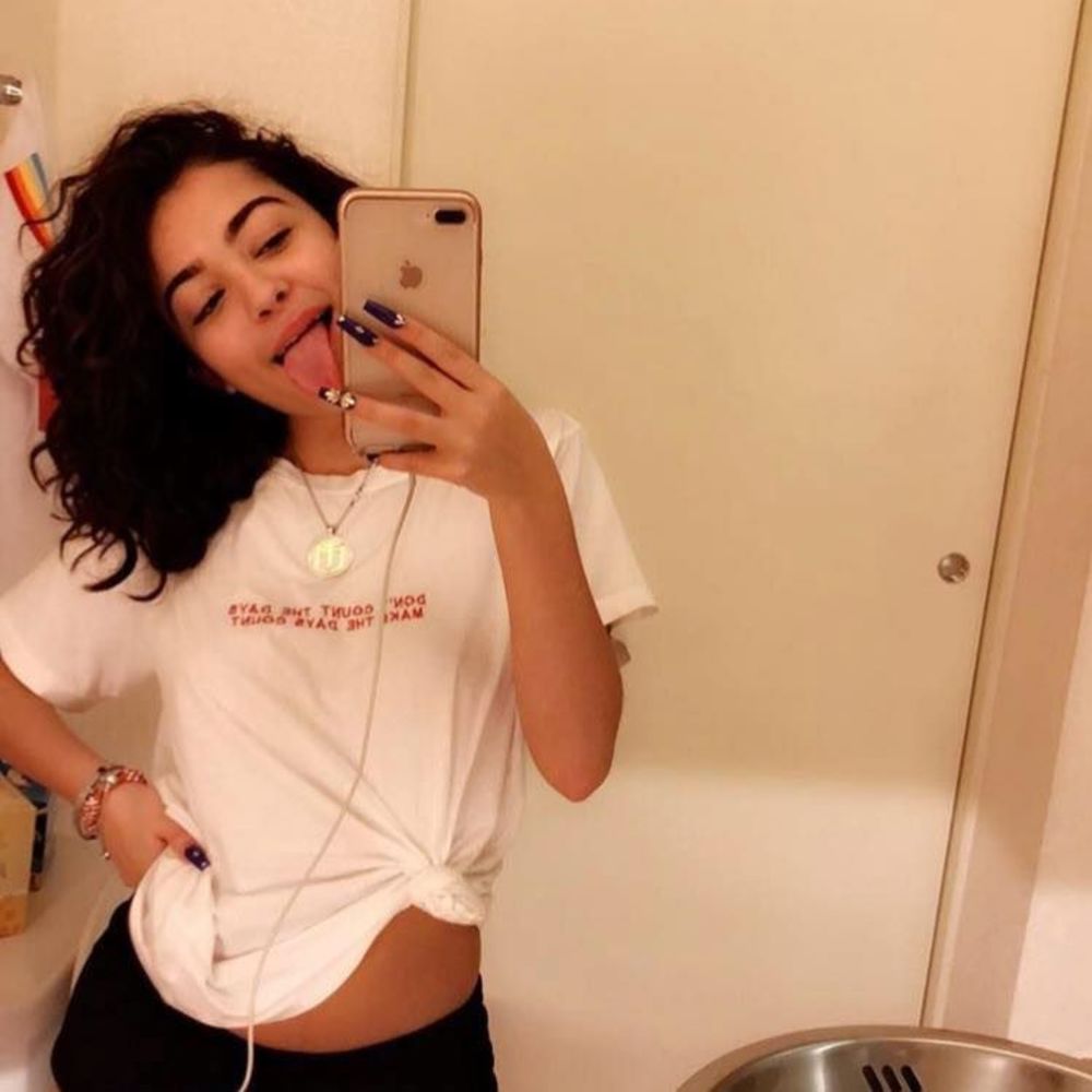 Meet your Posher, Ybn